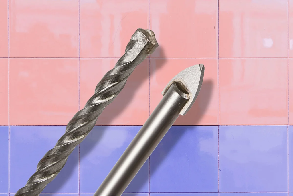 Перо и бур с победитовыми наконечниками Перо и бур с победитовыми наконечниками